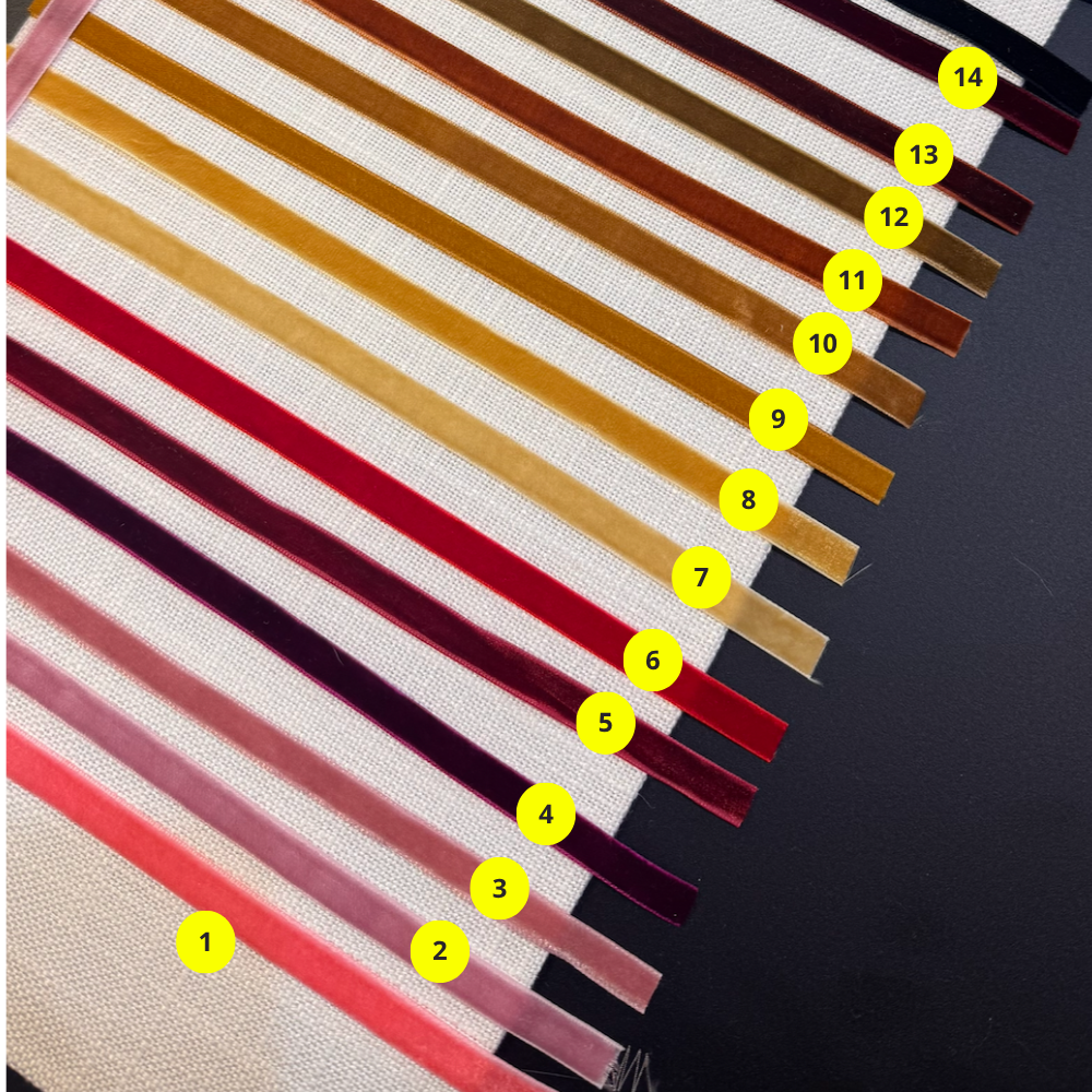 Aplique Aura - Crudo con cinta de terciopelo de color